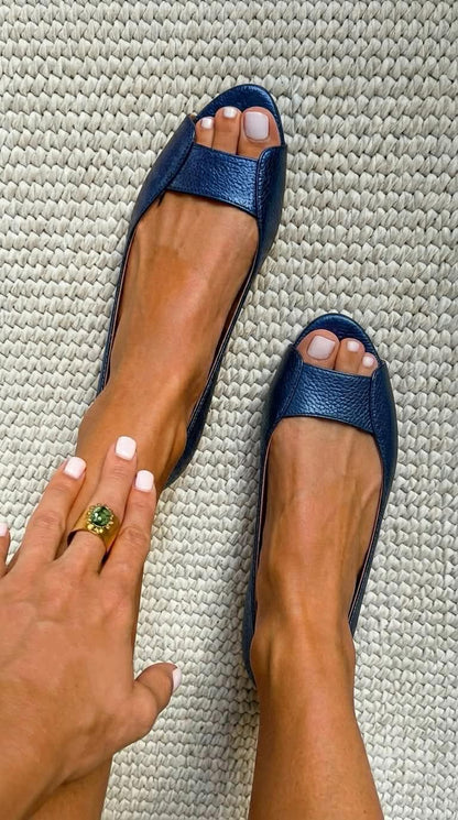 Chic metallic open-toe ballet flats in champagne gold