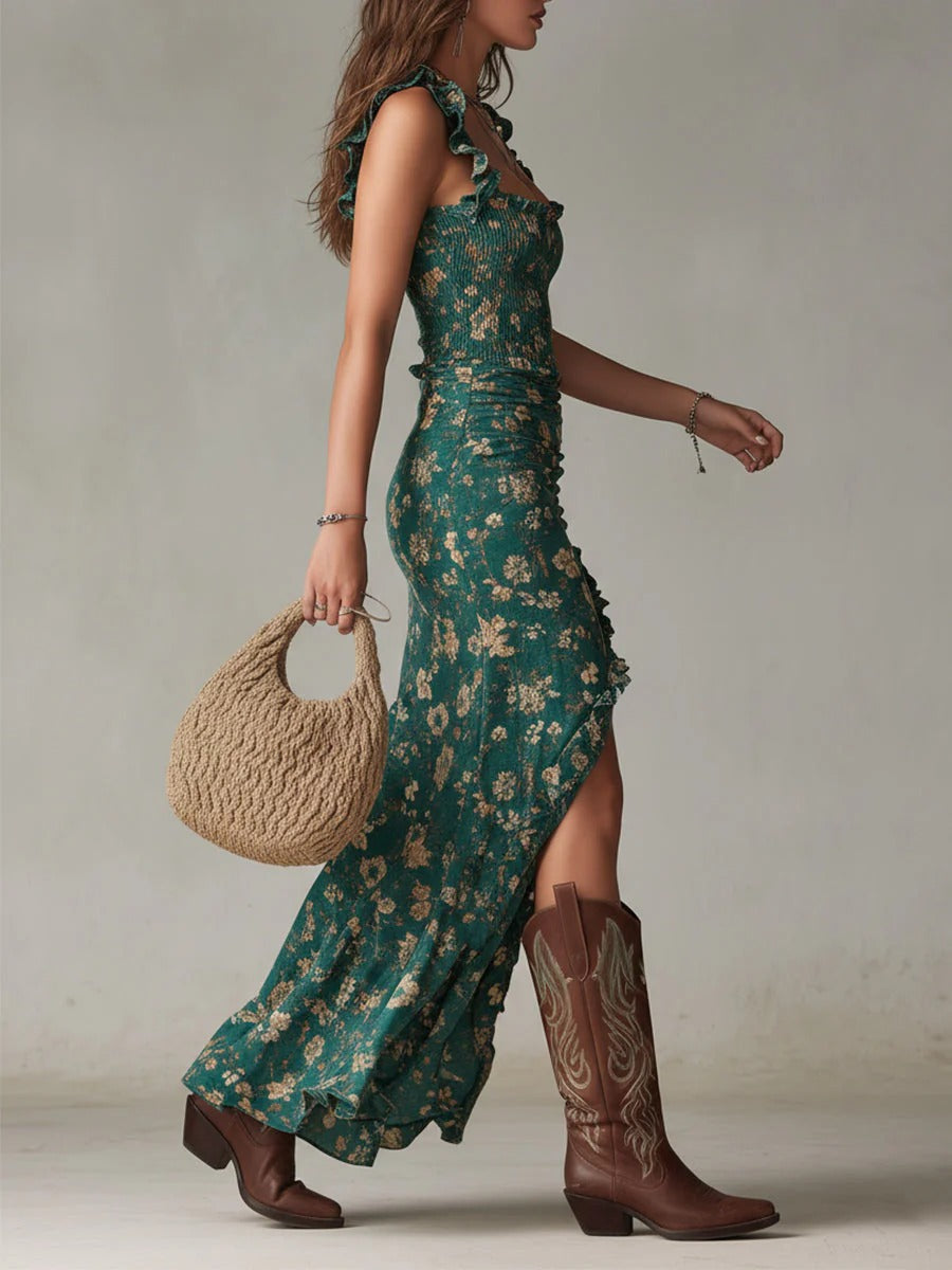 Capucine | Ruched bohemian maxi dress with floral print and side slit